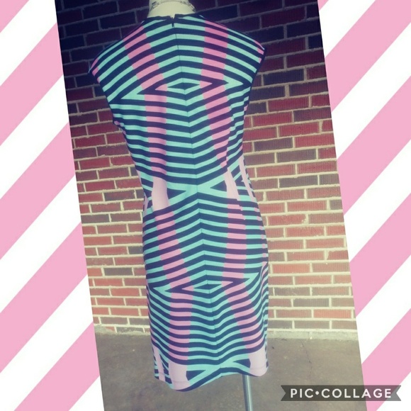 🌸🌸🌸M by Mia Dress🌸🌸🌸 - Picture 2 of 2